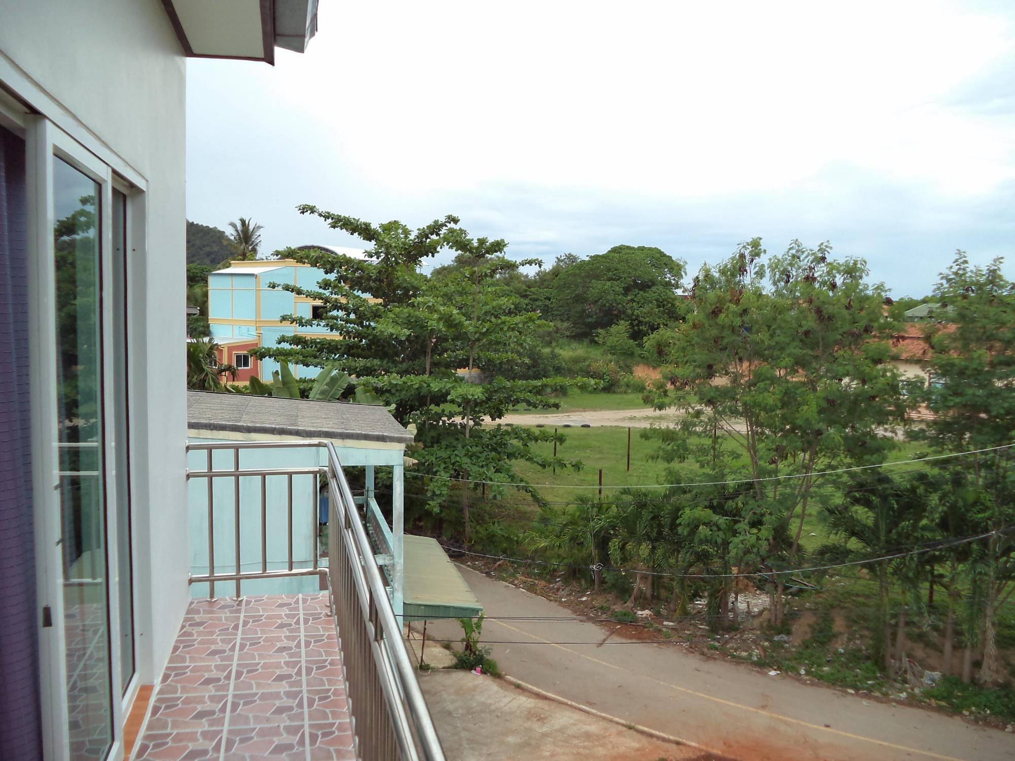 Blanco Room And Apartment Ao Nang Exterior photo